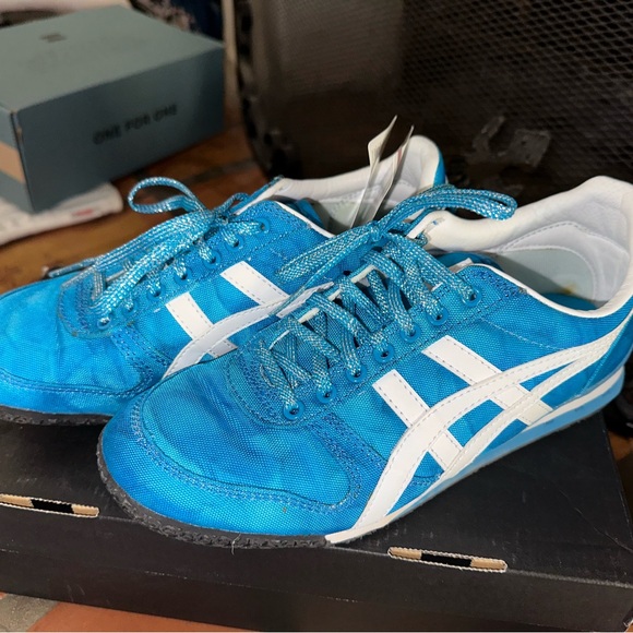 Onitsuka Tiger Shoes - Picture 3 of 13